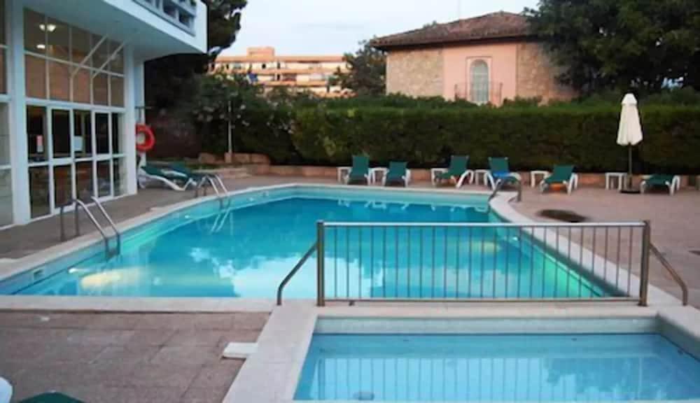 Martha's Apartahotel Palmanova